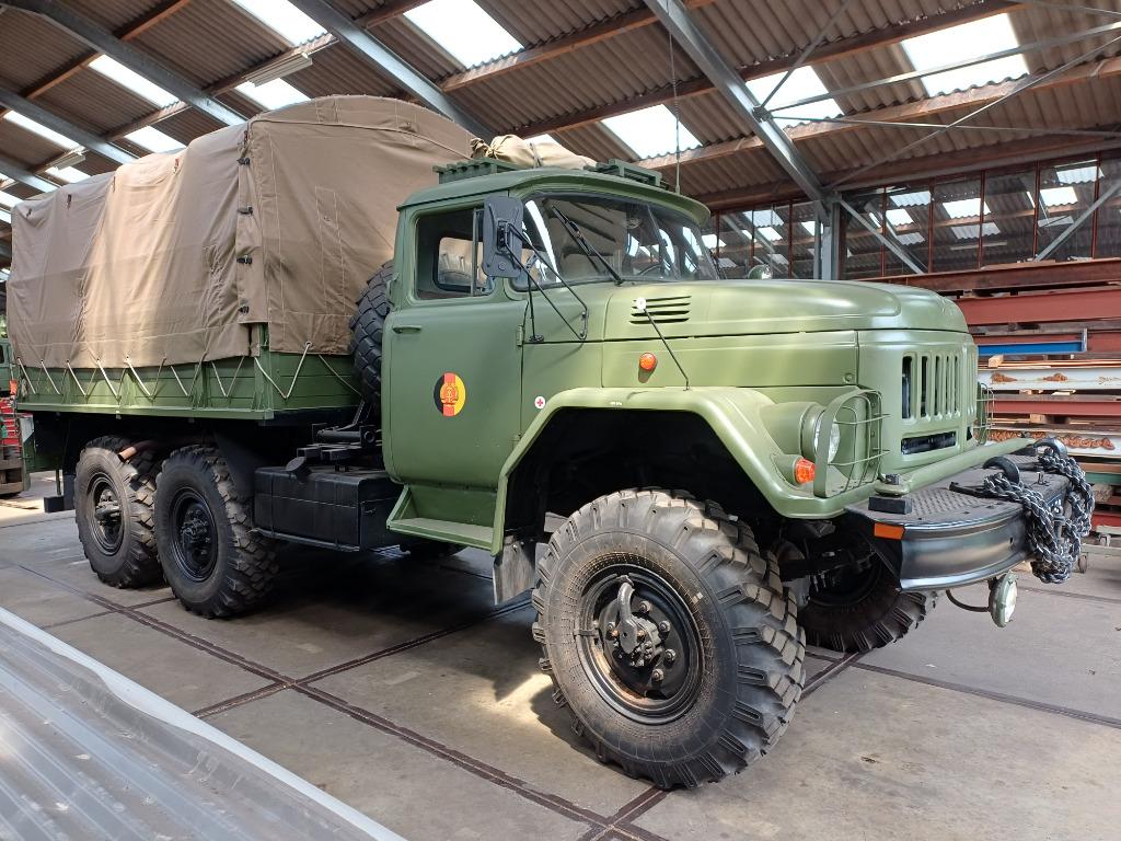 DDR NVA Zil 131 6x6, foto 2