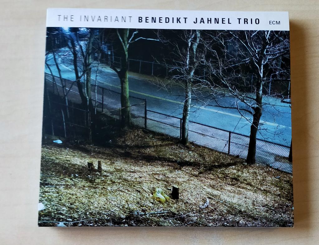 Benedikt Jahnel Trio - The Invariant CD 2017 ECM