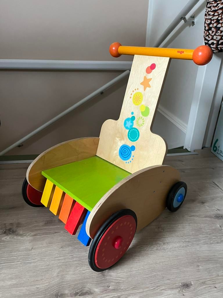 Loopwagen Haba, Kinderen en Baby's, Speelgoed | Houten speelgoed, Ophalen, Zo goed als nieuw, Duw- of Trekspeelgoed