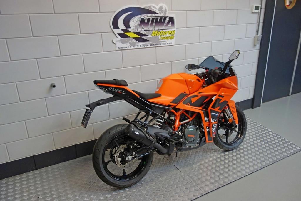 KTM RC 390, 390 cc, KTM, Bedrijf, Onbekend