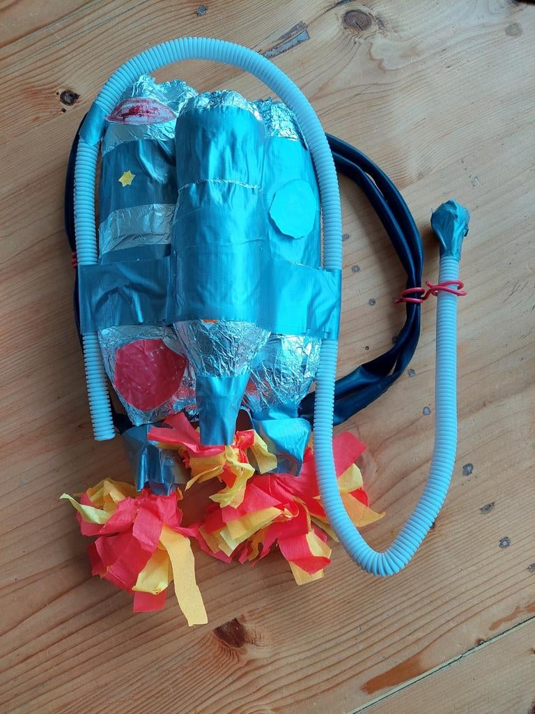 GRATIS Astronauten Outfit Accessoires - Zelfgemaakt, Ophalen, Gebruikt, 104 of kleiner, Jongen of Meisje