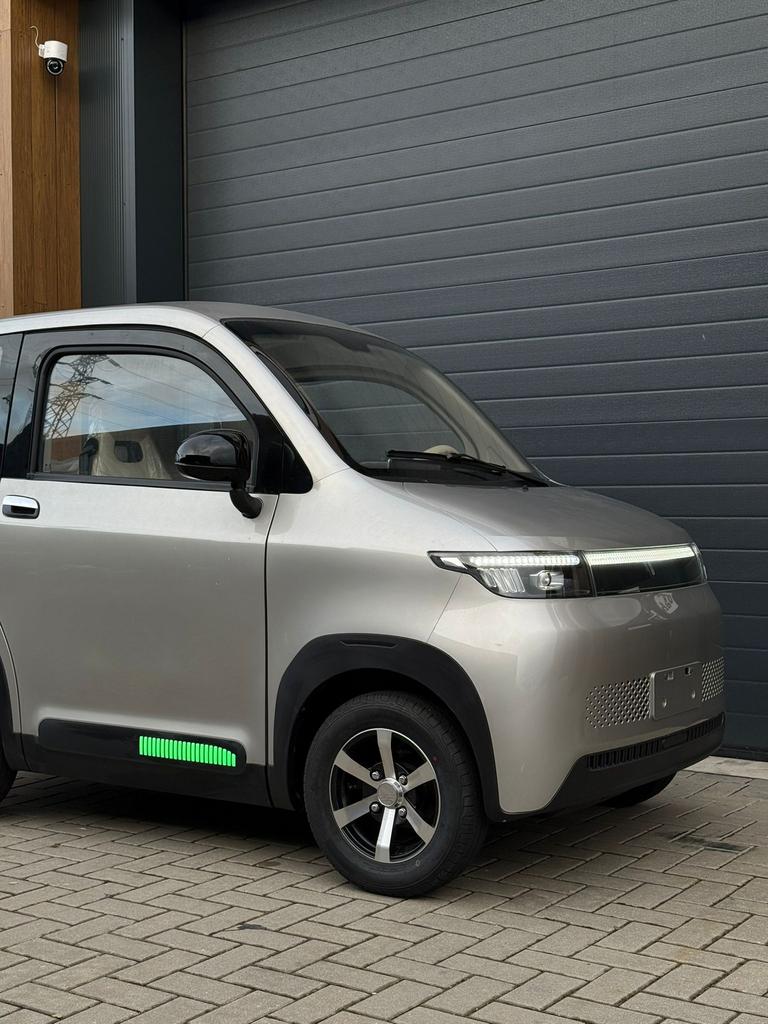 |NIEUW| Elektrische brommobiel - 100 km actieradius - Airco, Overige merken, Gebruikt, Ophalen of Verzenden, 16 km/u of meer
