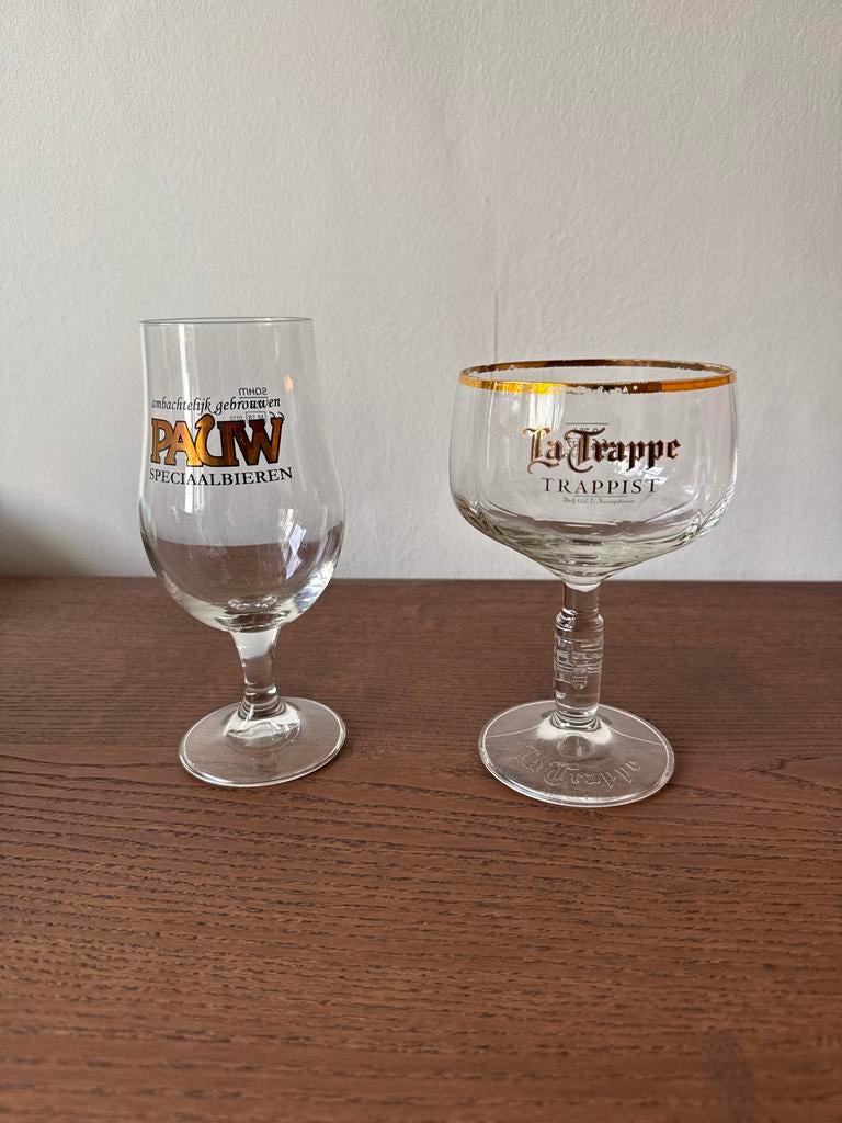 Speciaalbier glazen - Pauw & La Trappe, Ophalen, Zo goed als nieuw, Bierglas