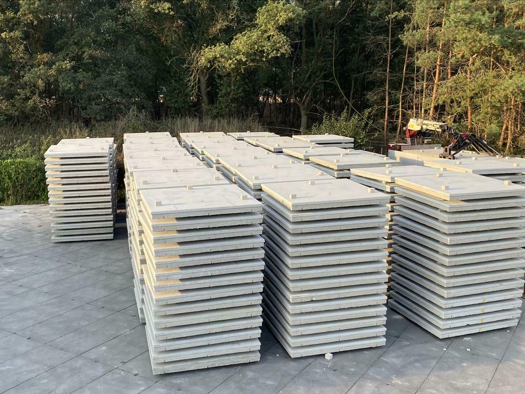 Betonplaten B-keus schoonheidsfoutjes stelconplaten, Ophalen of Verzenden
