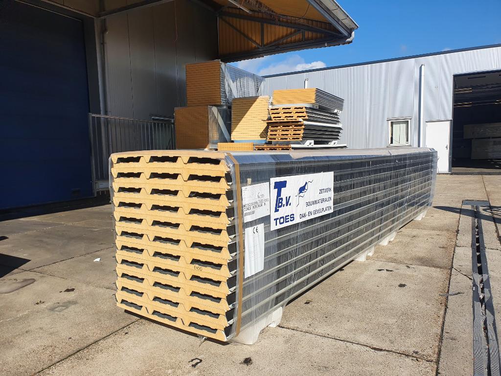 Dakpanelen  / Sandwichpanelen  / Geisoleerde panelen, Ophalen, Nieuw, Overige materialen, 20 tot 50 mm