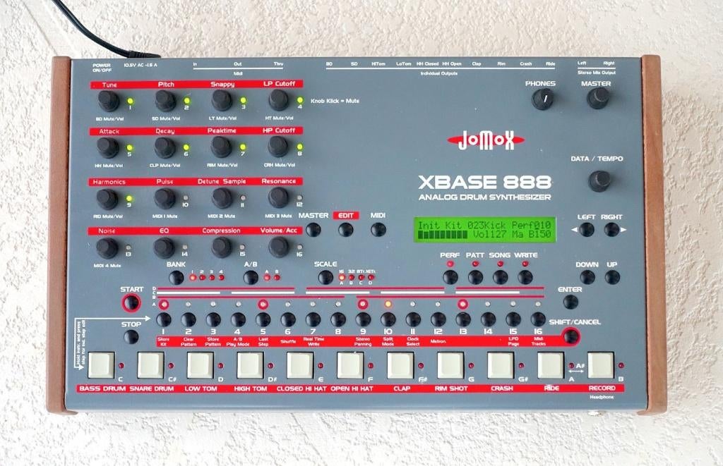 Jomox xbase 888, Ophalen of Verzenden, Zo goed als nieuw, Overige merken