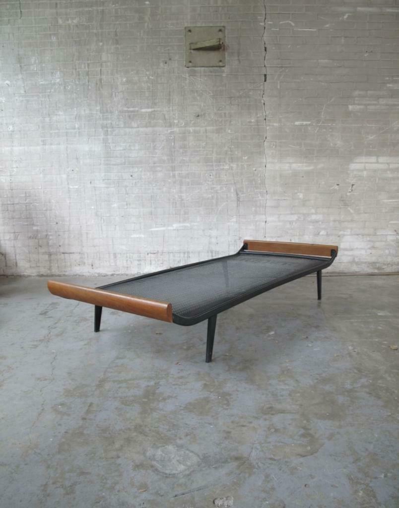 Bed Twee Cleopatra daybedden Dick Cordemeijer voor Auping., 90 cm, Zwart, Ophalen of Verzenden, Zo goed als nieuw