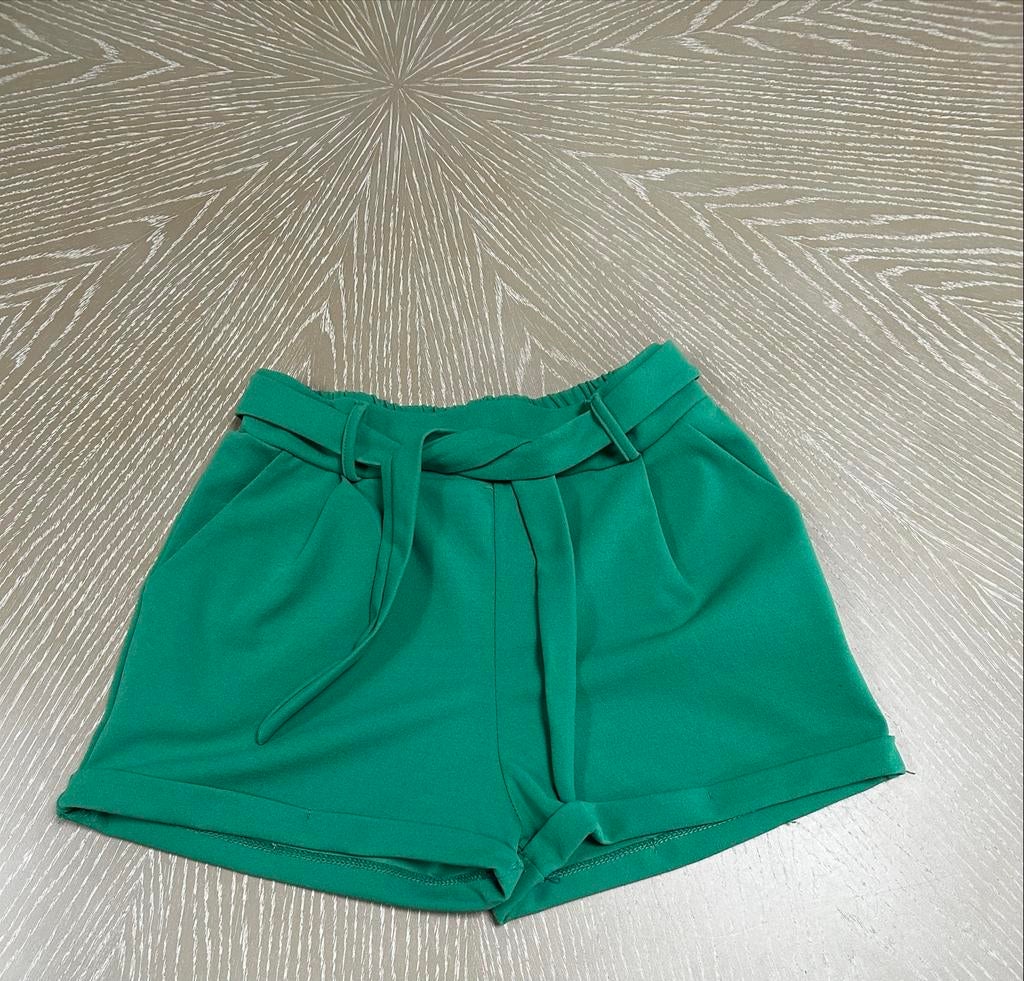 Groene korte broek Zara XS, Kort, Ophalen of Verzenden, Maat 34 (XS) of kleiner, Gedragen