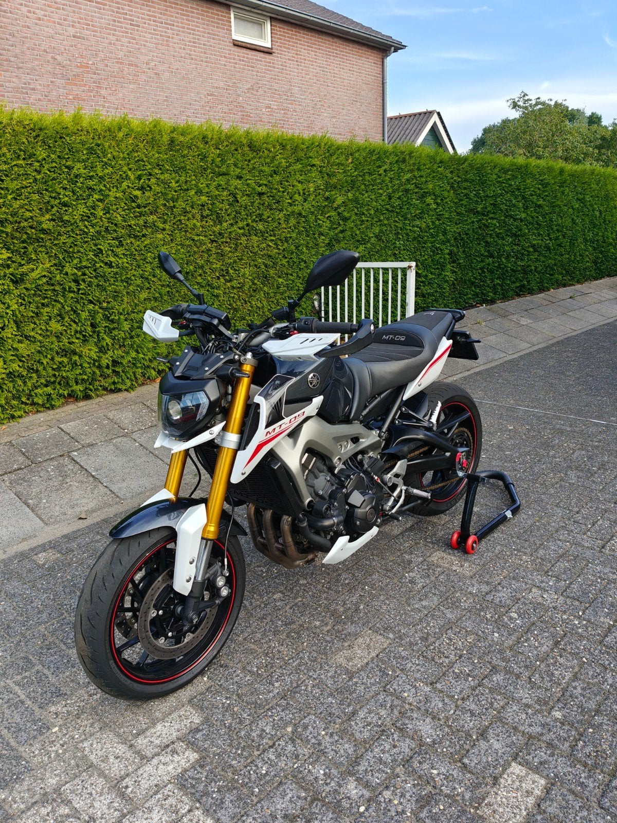 Yamaha MT-09 street rally, Motoren, Sportuitlaat, Motorrijbewijs A, Gebruikt, 3 cilinders