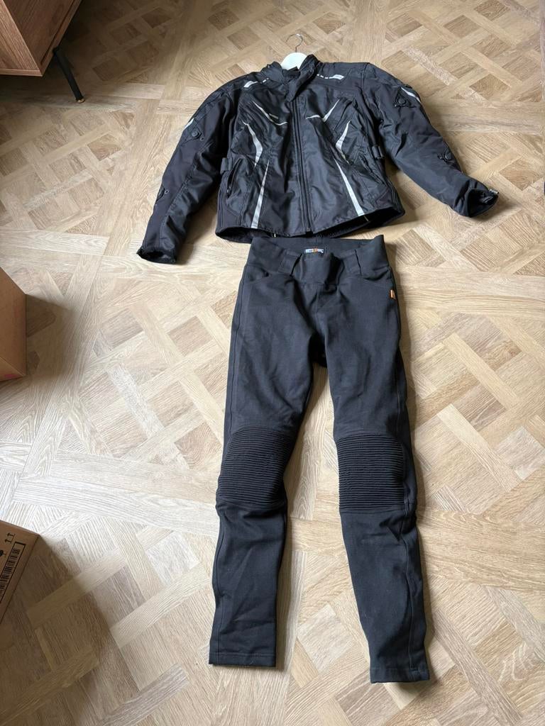 Motorkleding dames: zo goed als nieuw!, Motoren, Ophalen, Nieuw zonder kaartje, Dames, Combipak