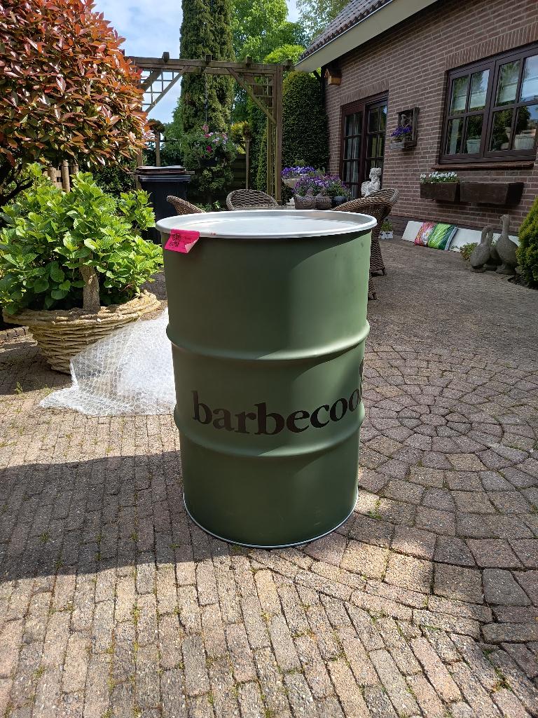 BBQ ton Edson Army Green, Tuin en Terras, Houtskoolbarbecues, Nieuw, Ophalen