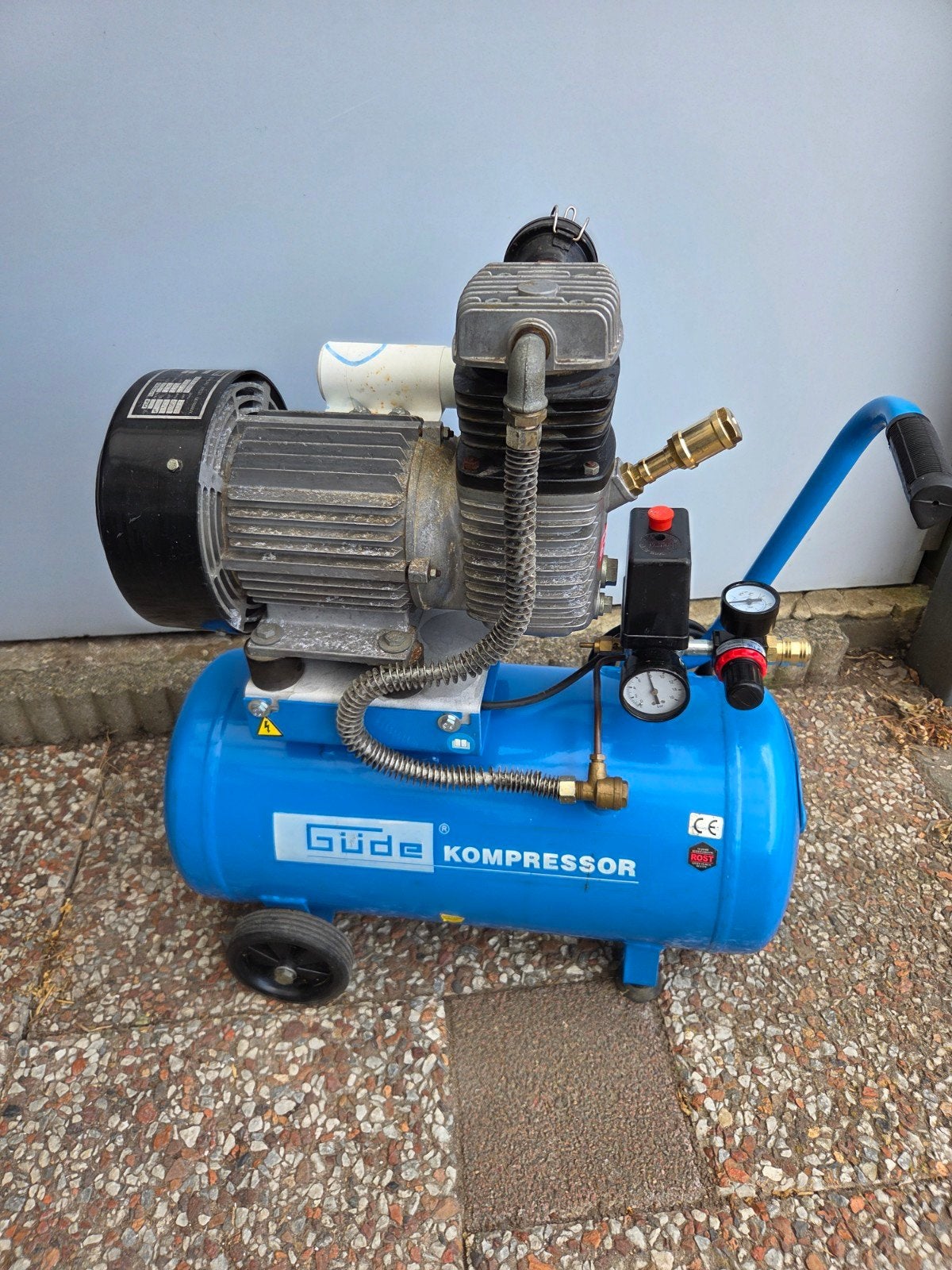 Compressor 24lt tank, 100 liter of meer, Ophalen of Verzenden