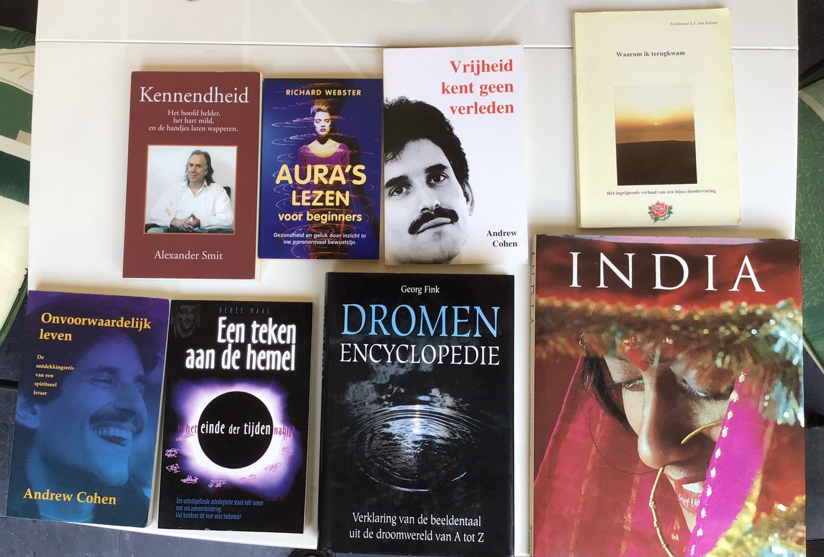 Boeken over spiritualiteit, aura's, dromen en India, Ophalen, Gelezen, Spiritualiteit algemeen, Achtergrond en Informatie