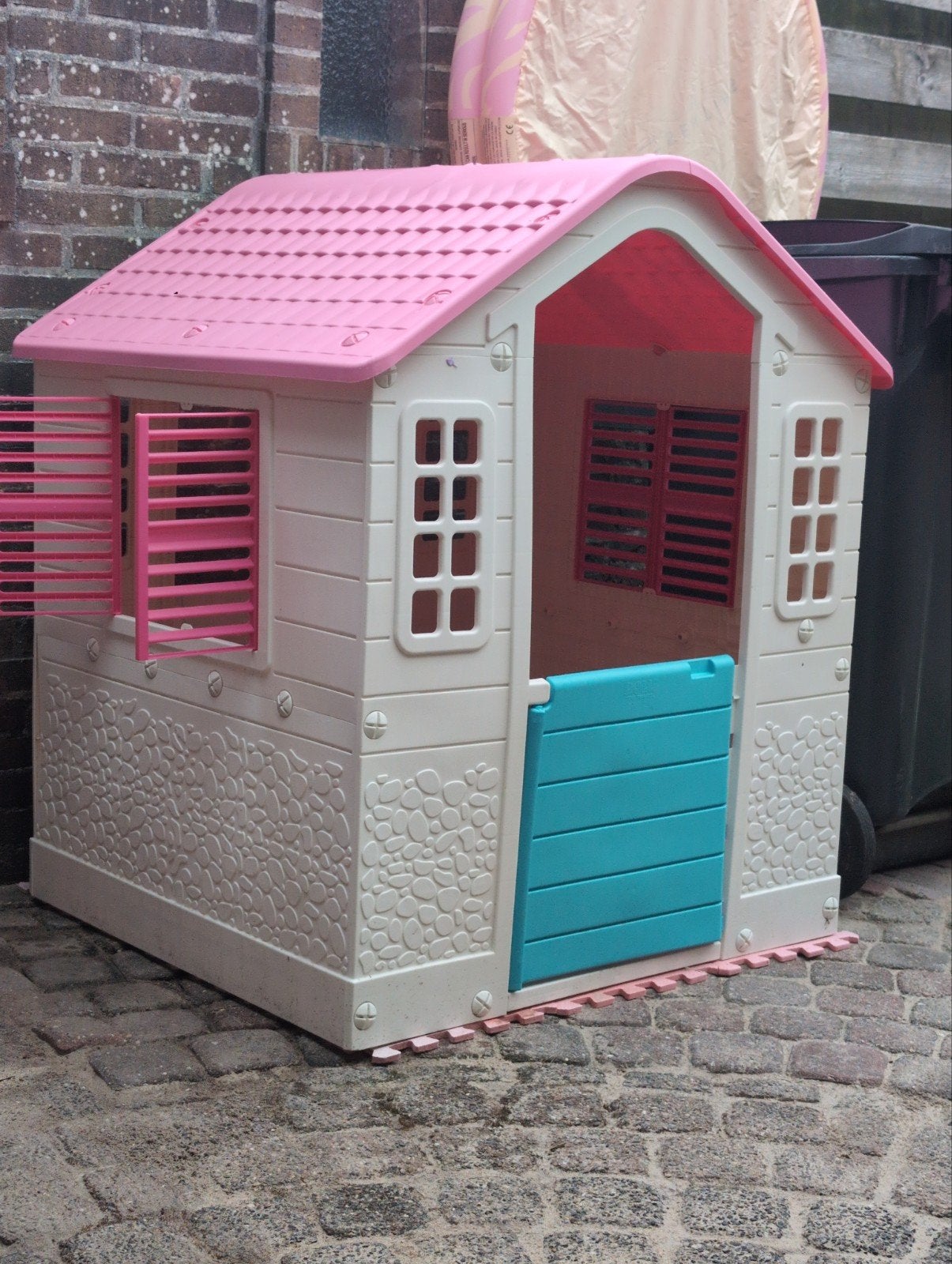 Dolu Speelhuisje - Zo goed als nieuw, Ophalen, Zo goed als nieuw, Kunststof