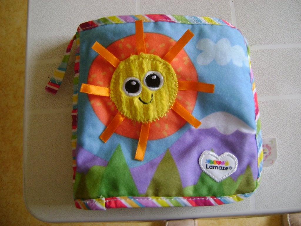 lamaze baby boekje met knisper en piep geluid van 15x15cm, Boeken, Ophalen of Verzenden, Lamaze, Uitklap-, Voel- of Ontdekboek