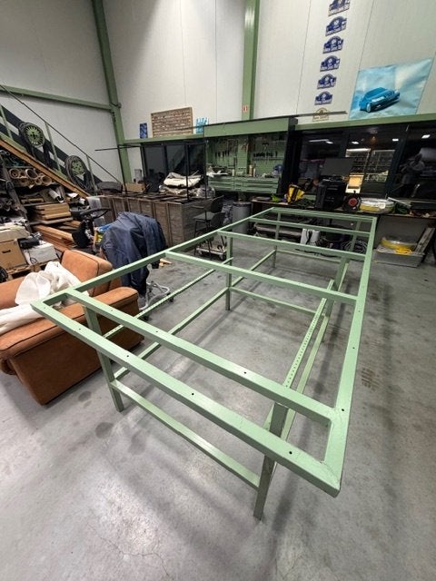 Foto 10 van FRAME WERKTAFEL
