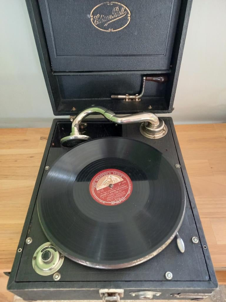 Antieke Edison Bell grammofoon met Johnny Jordaan LP, Audio, Tv en Foto, Platenspelers, Ophalen
