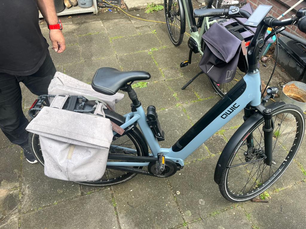 Qwic inter plus kleur denim blue Dames, Fietsen en Brommers, Elektrische fietsen, Ophalen, Zo goed als nieuw