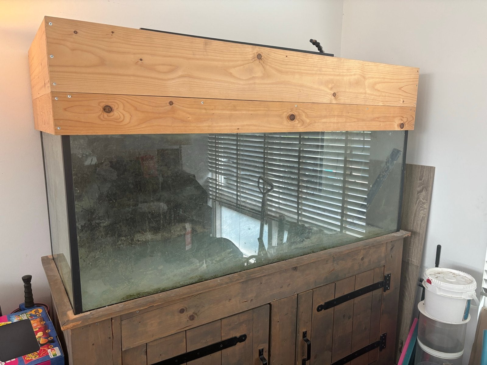 Zee aquarium met rvs onderstel en sump, Dieren en Toebehoren, Ophalen, Leeg aquarium