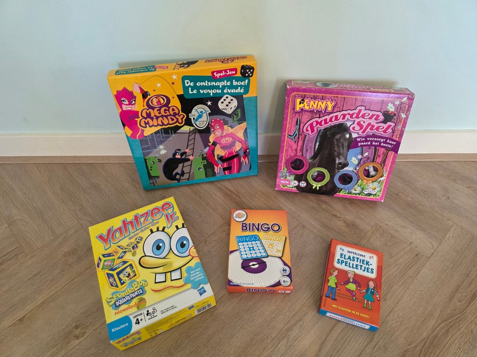 Spelletjes; mega mindy, spongebob, penny paardenspel, Hobby en Vrije tijd, Gezelschapsspellen | Bordspellen, Een of twee spelers