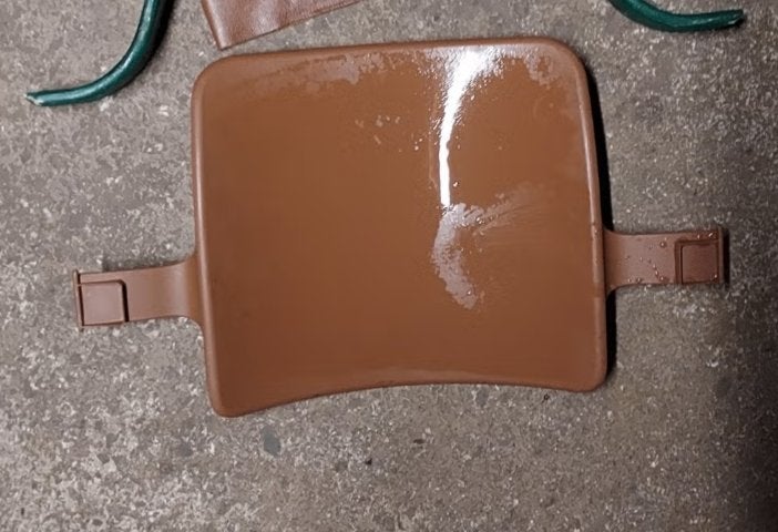 Bruine kunststof rugleuning Stokke Tripp Trapp, Kinderen en Baby's, Ophalen of Verzenden, Zo goed als nieuw, Meegroeistoel, Stoelverkleiner