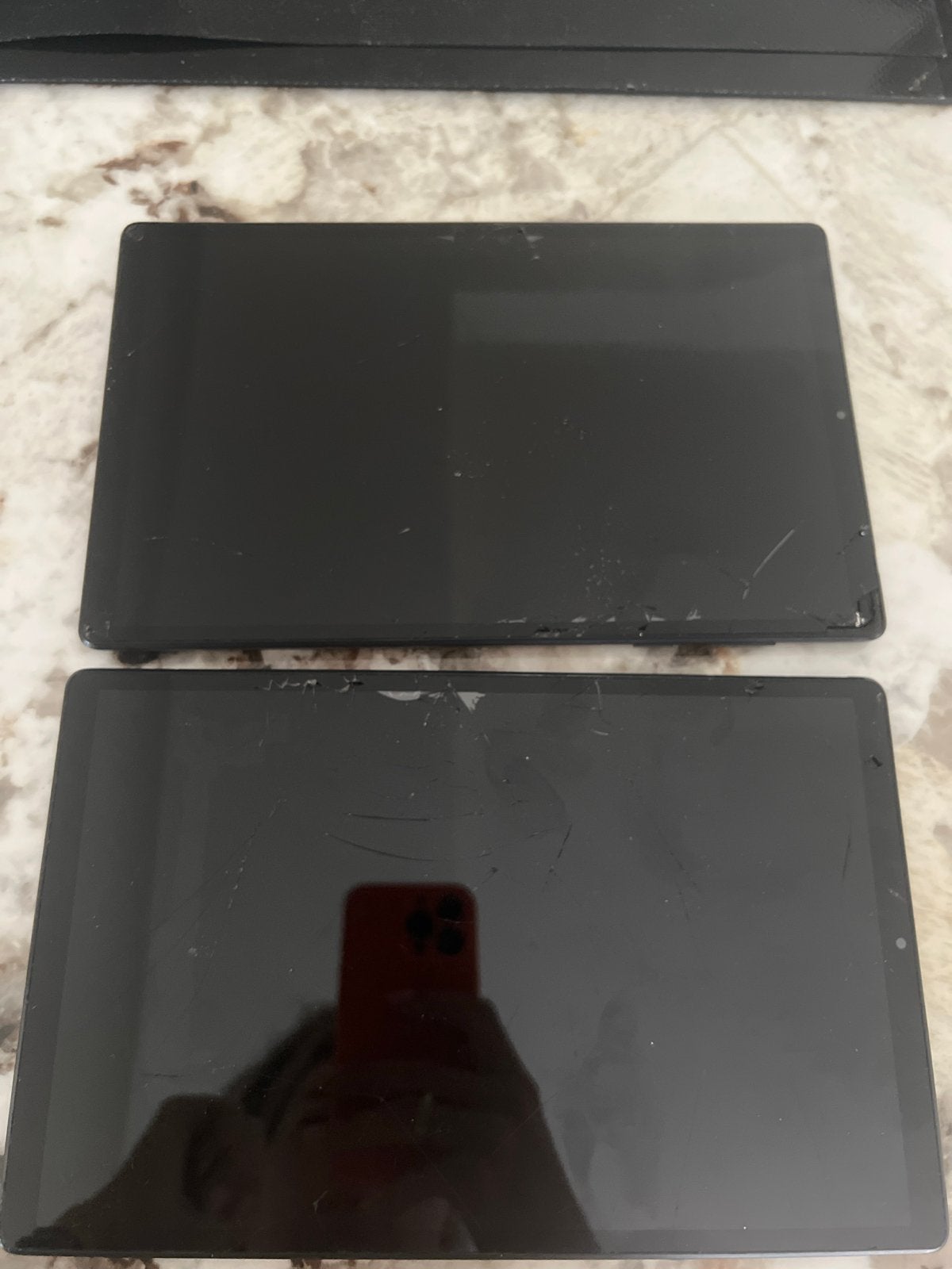 2 Lenovo tablets met kapot scherm - voor onderdelen/reparati, Ophalen of Verzenden, Gebruikt