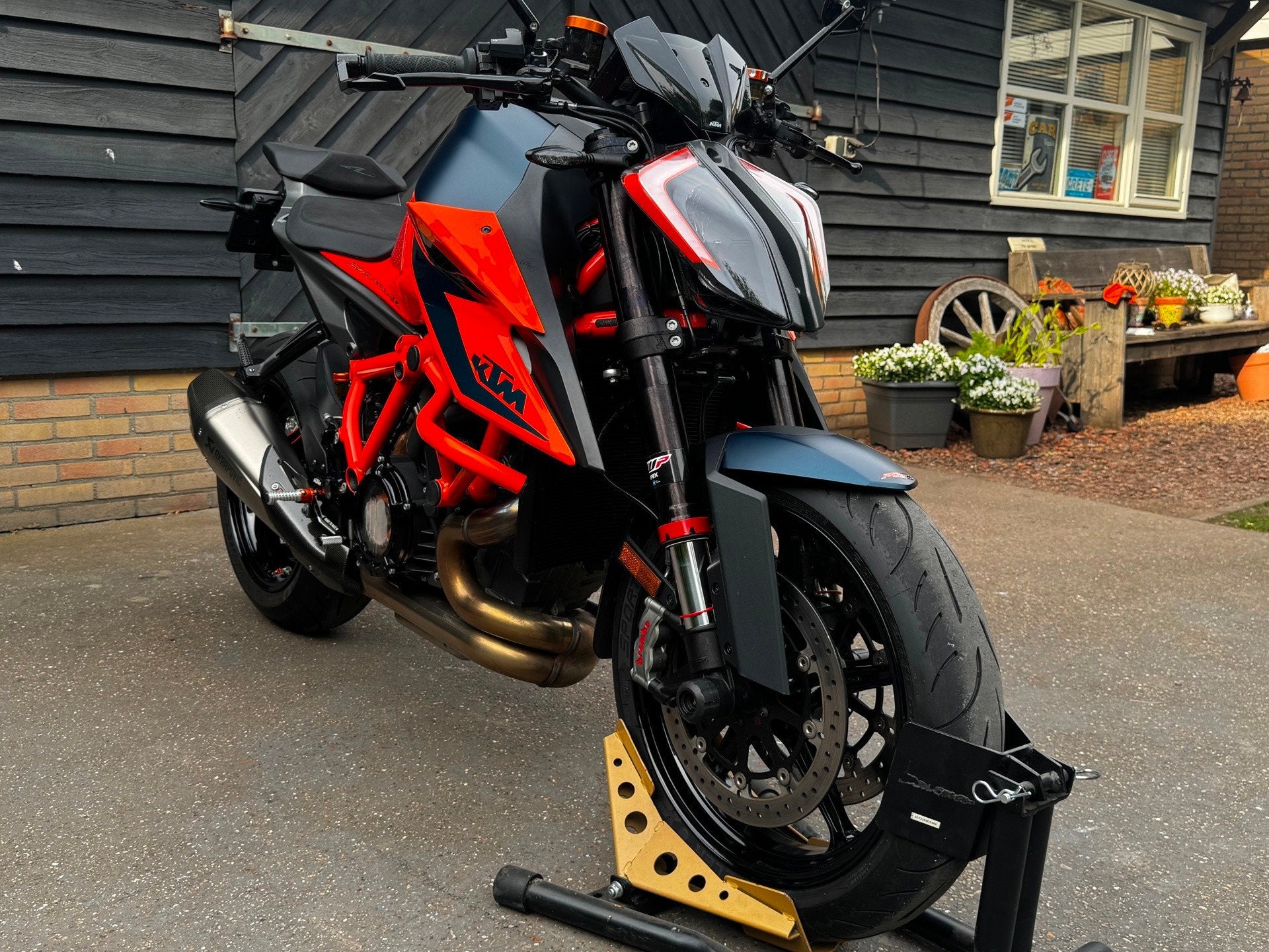 KTM Tour 1290 SuperDuke R Tech/Trackpack Akrapovic Powerpart, Traction Control, Bedrijf, 1301 cc, Meer dan 35 kW
