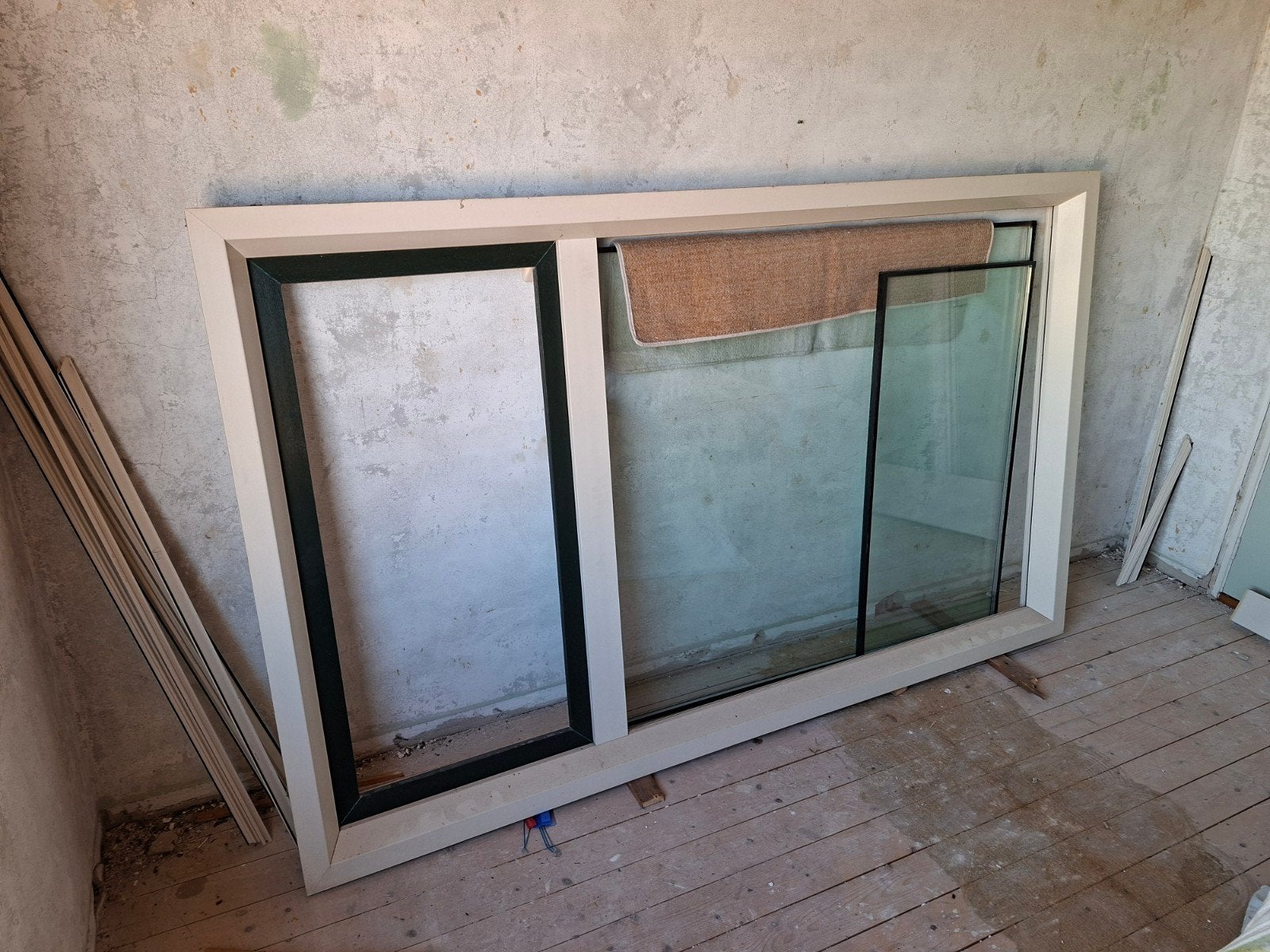 Kunststof raamkozijn, Doe-het-zelf en Verbouw, Kozijnen en Schuifpuien, Ophalen, Kunststof, Gebruikt, Inclusief glas
