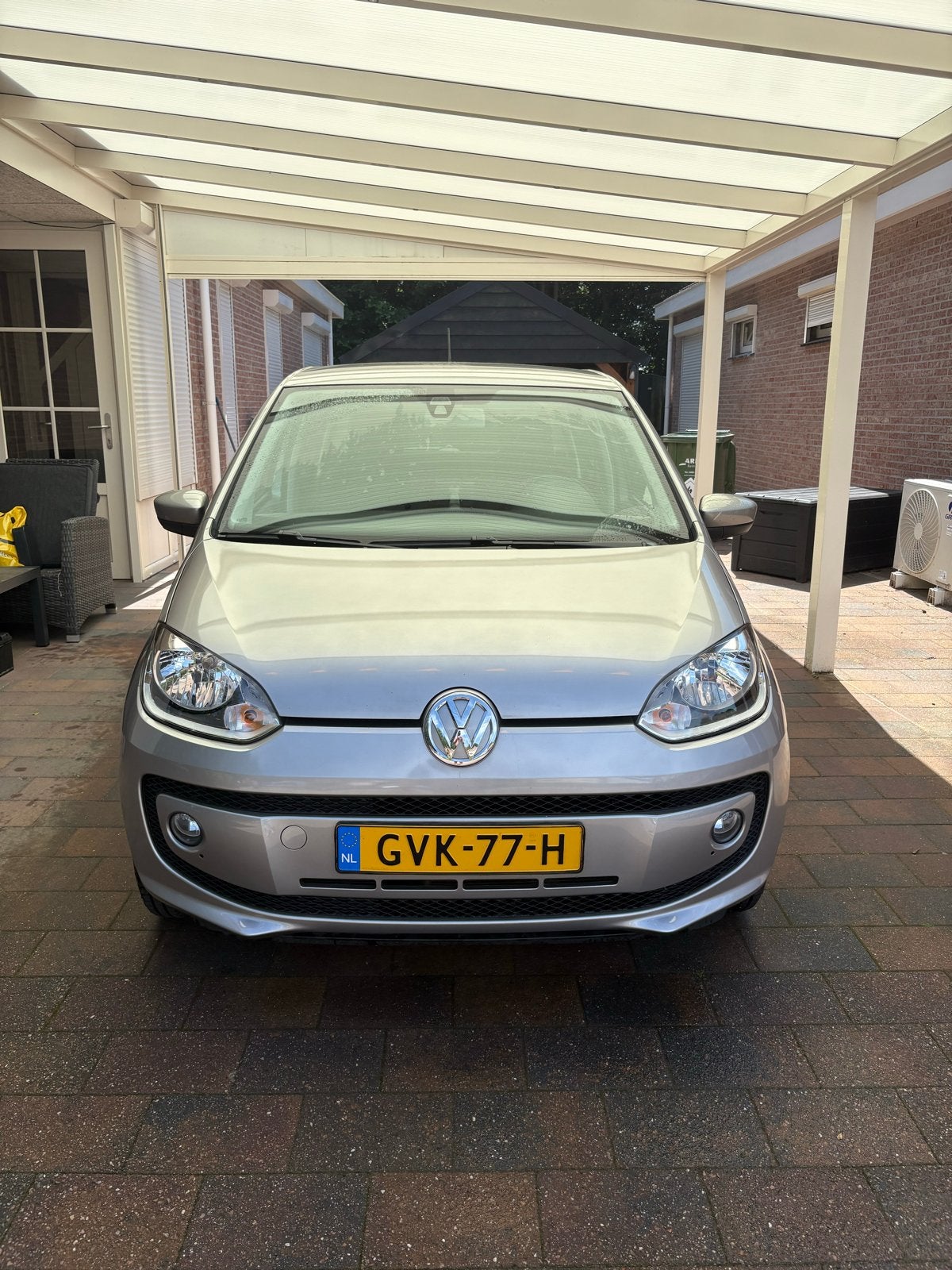 Volkswagen up! 1.0 44KW/60PK 3-DRS 2016 Grijs, Auto's, Voorwielaandrijving, 4 stoelen, Handgeschakeld, Particulier