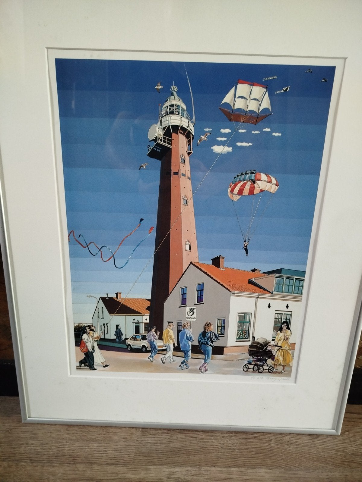 Henny Gusta - Vuurtoren aan Zee (46/250), Ophalen of Verzenden, Print, Print/reproductie, Ingelijst