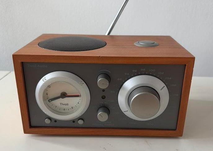 Tivoli audio model three Henry Kloss, Ophalen of Verzenden, Gebruikt, Radio