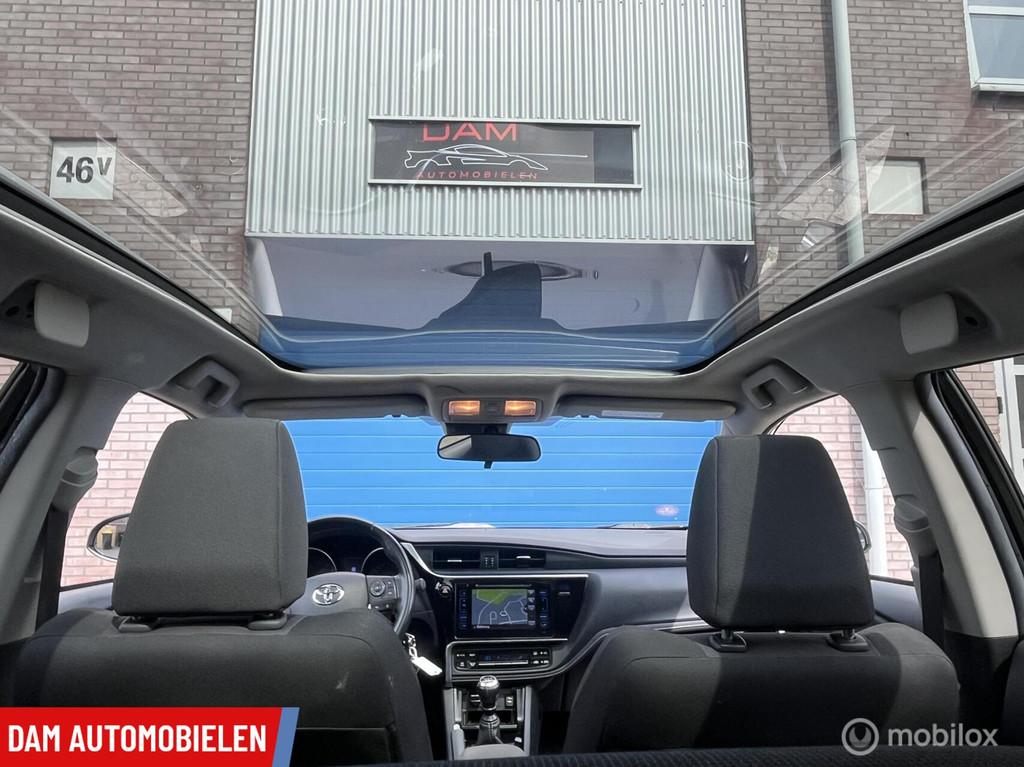 Toyota Auris Touring Sports 1.2 BJ 2017 Pano,Navi,Camera NL, Auto's, Toyota, Voorwielaandrijving, 450 kg, Gebruikt, Euro 6
