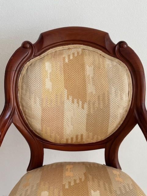 ANTIEKE MEDAILLON STOEL, Antiek en Kunst, Antiek | Meubels | Stoelen en Banken, Ophalen