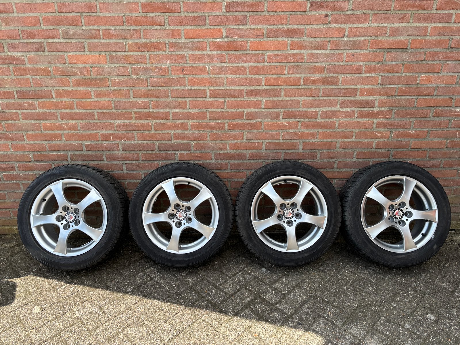Winterbanden(set) Mercede-benz B-klasse 16 inch W245 W246, Auto-onderdelen, Ophalen, Gebruikt, 16 inch, Banden en Velgen