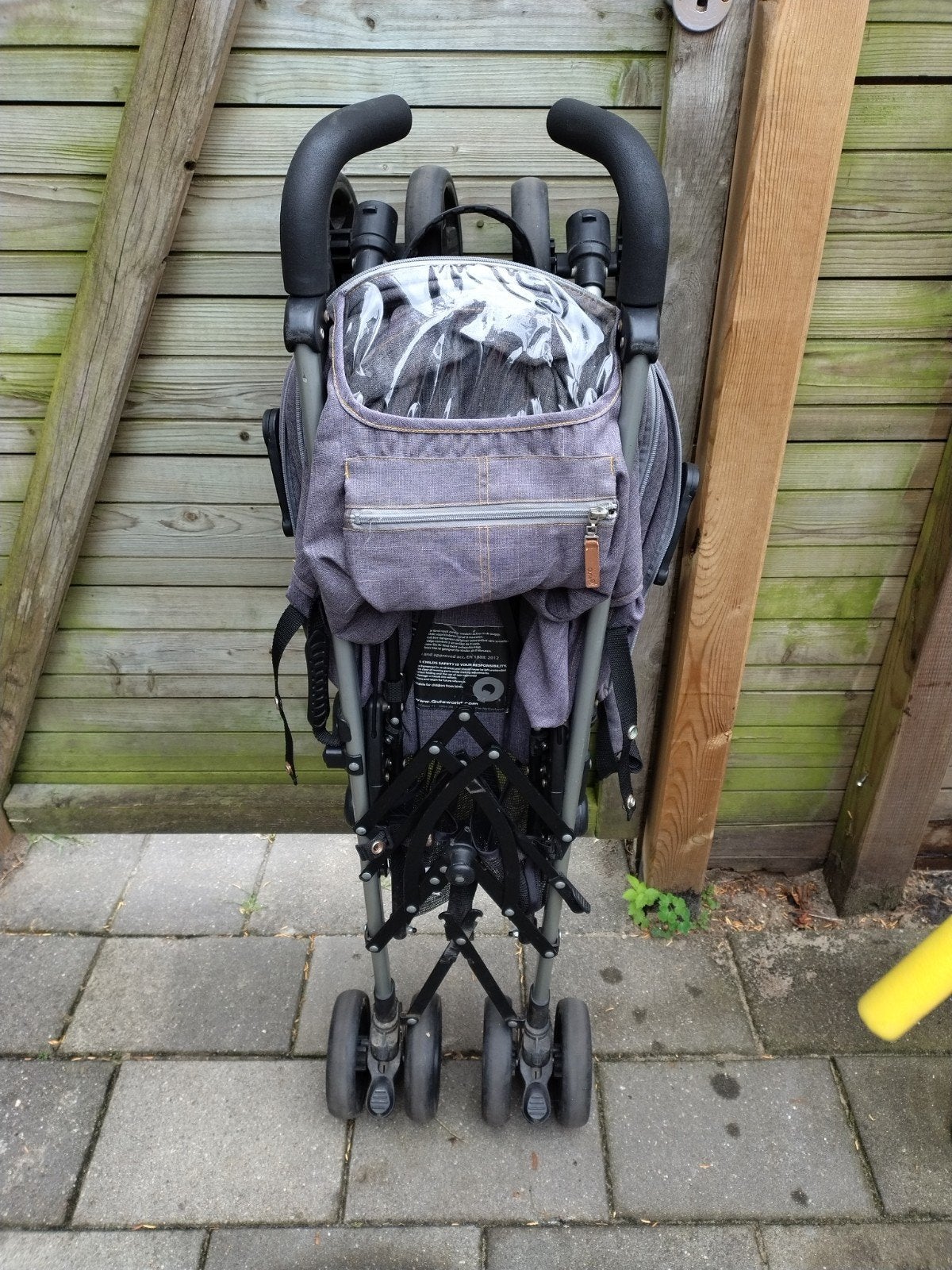 Qute buggy - Alles werkt naar behoren, Ophalen, Gebruikt, Kinderwagen, Overige merken