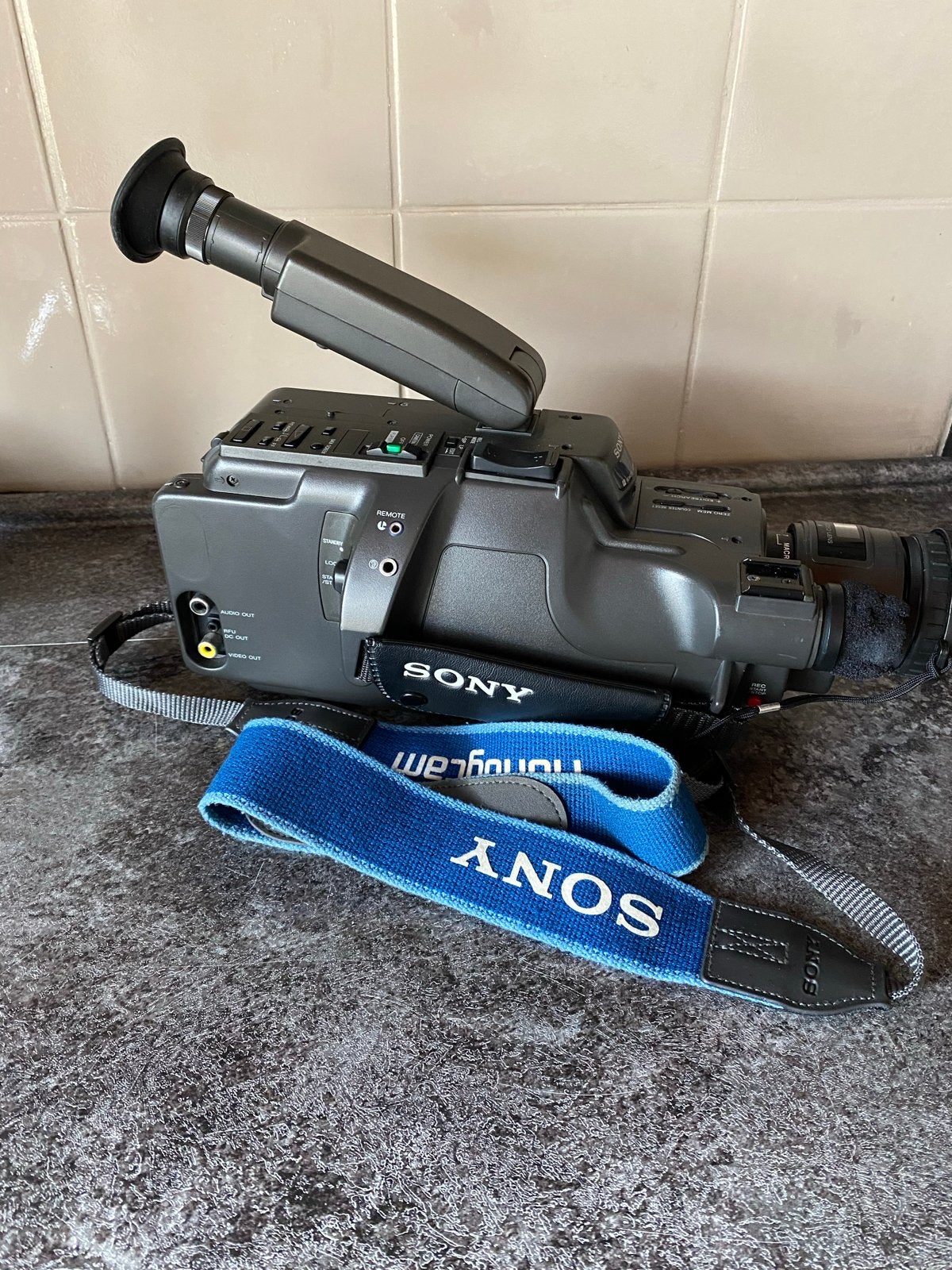 Sony Handycam CCD-F330E Video8 Camera met accessoires, Gebruikt, Overige soorten, Sony, Camera