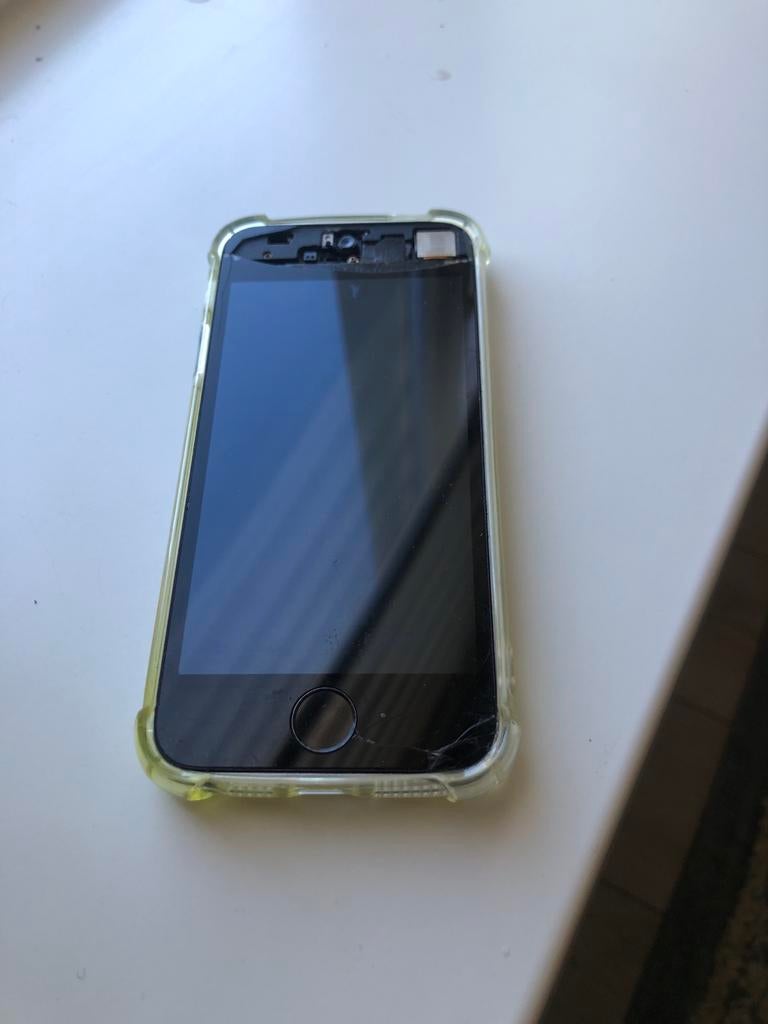 iPhone 5S Zwart - Gebruikt, Scherm defect, Telecommunicatie, Mobiele telefoons | Apple iPhone, 16 GB, Zwart, Ophalen of Verzenden