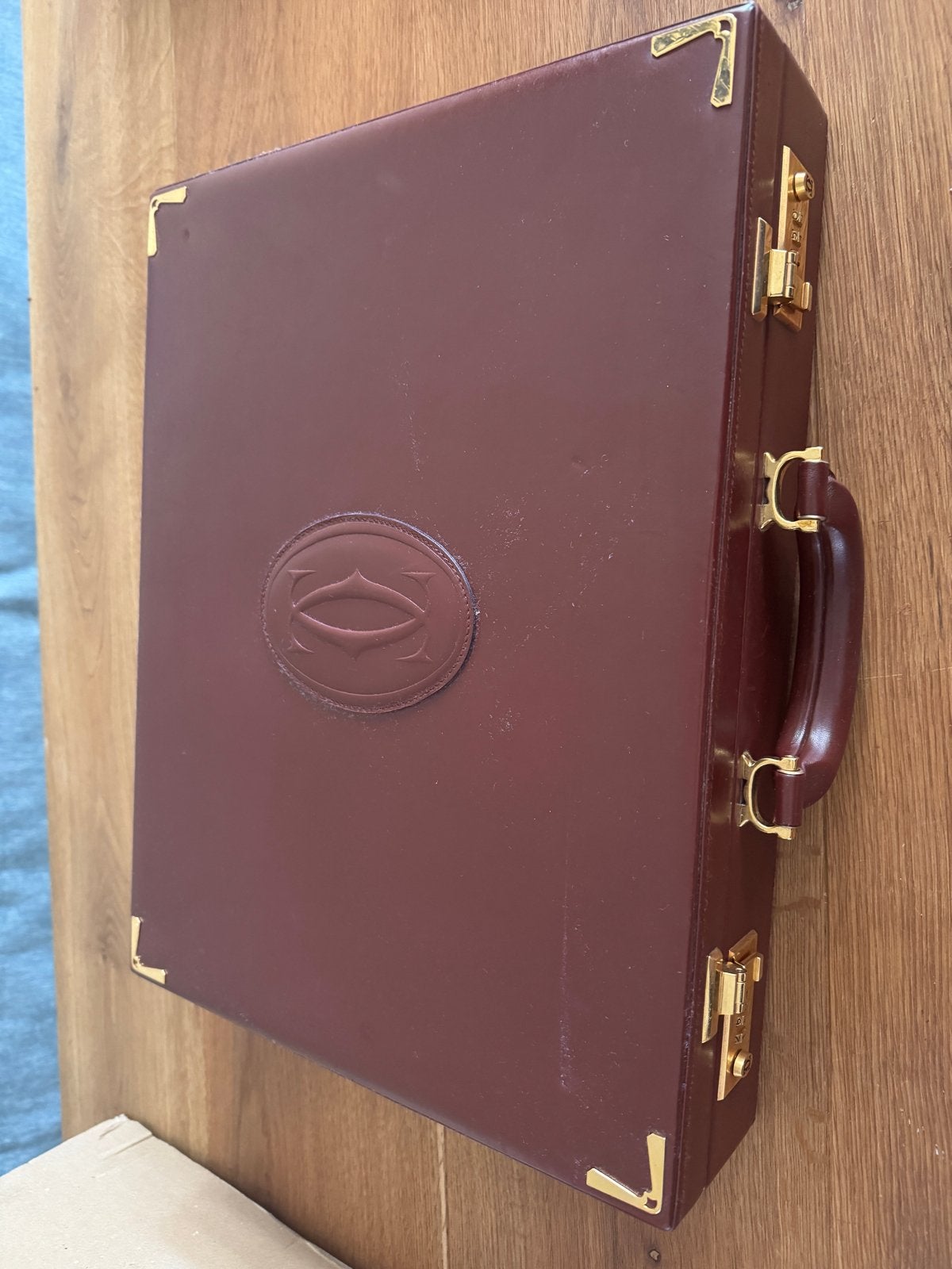 Luxe Aktekoffer van Cartier - Bordeauxrood Leer, Sieraden, Tassen en Uiterlijk, Ophalen of Verzenden, Gebruikt, Leer