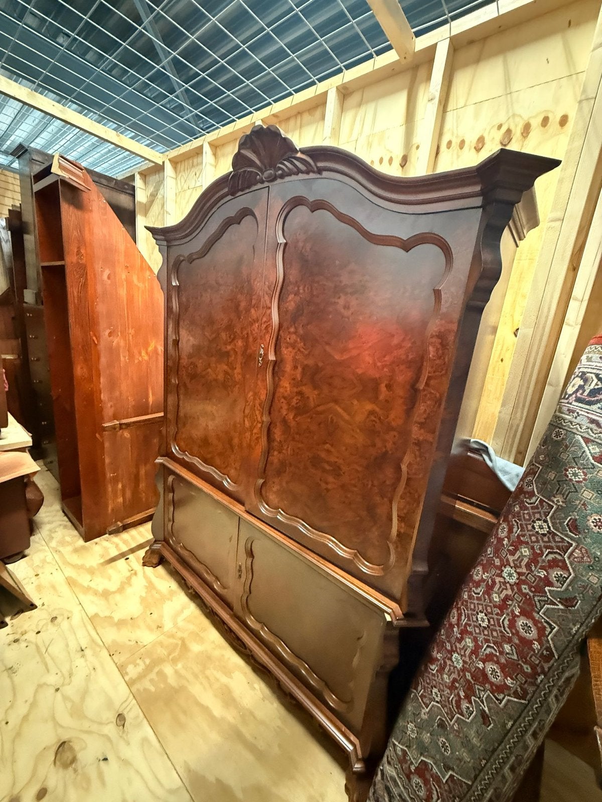 Antieke kabinet/buffetkast met prachtige houtnerf, Ophalen