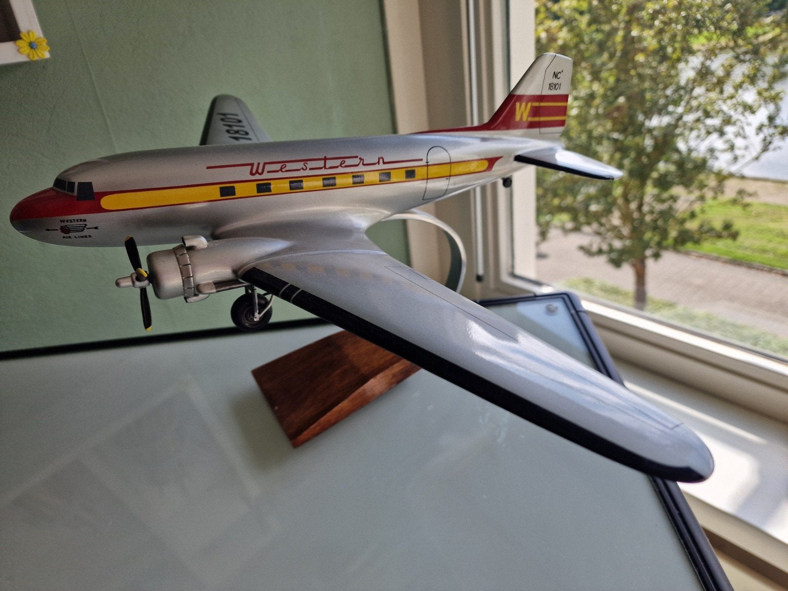 Douglas DC-3 western Airlines, Ophalen, 1:72 tot 1:144, Overige merken
