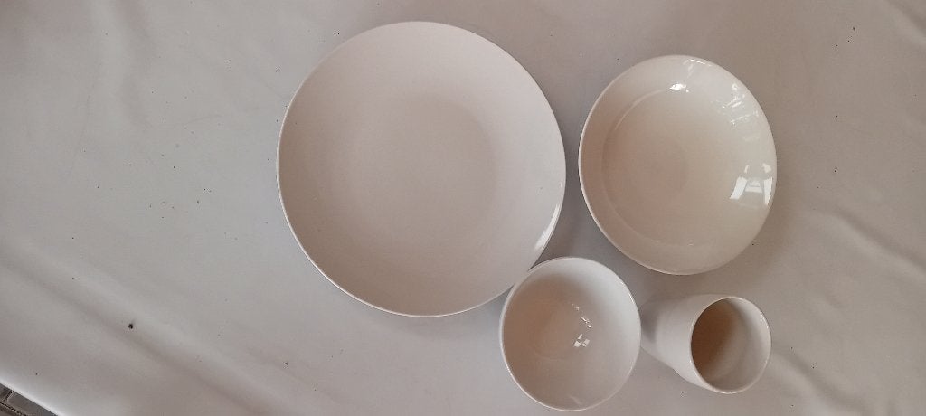 Servies, Ophalen, Nieuw, IKEA, Bord(en)