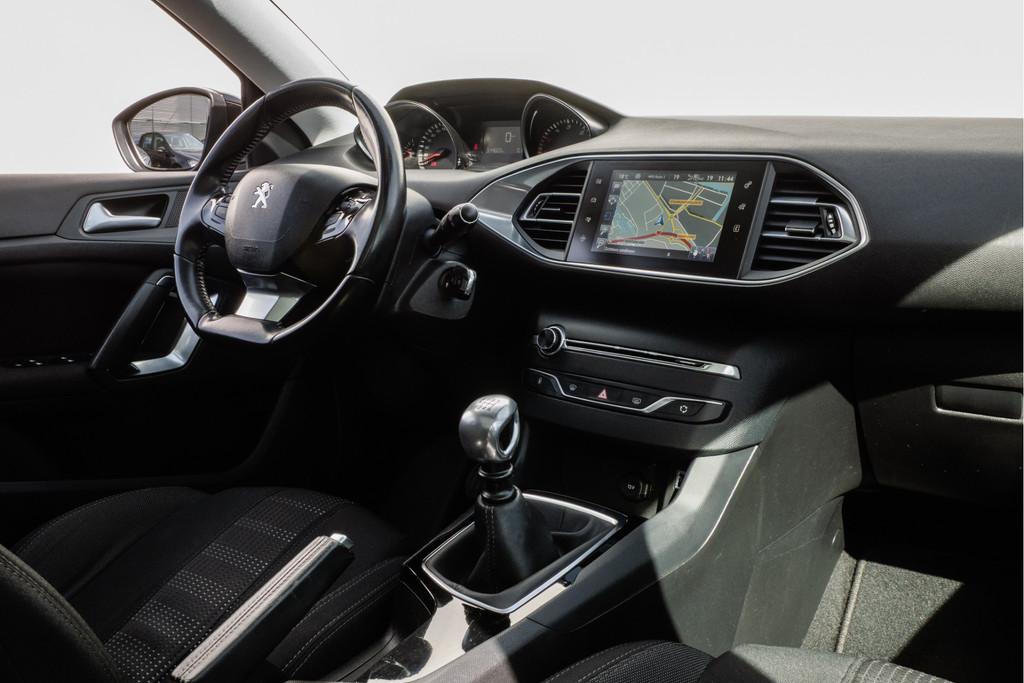 Peugeot 308 SW 1.6 BlueHDI Blue Lease Executive Trekhaak/ Pa, Voorwielaandrijving, Gebruikt, 4 cilinders, Zwart
