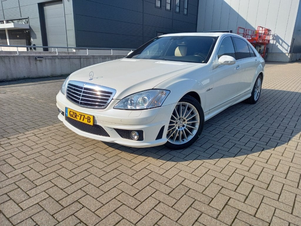 Mercedes-Benz S-Klasse