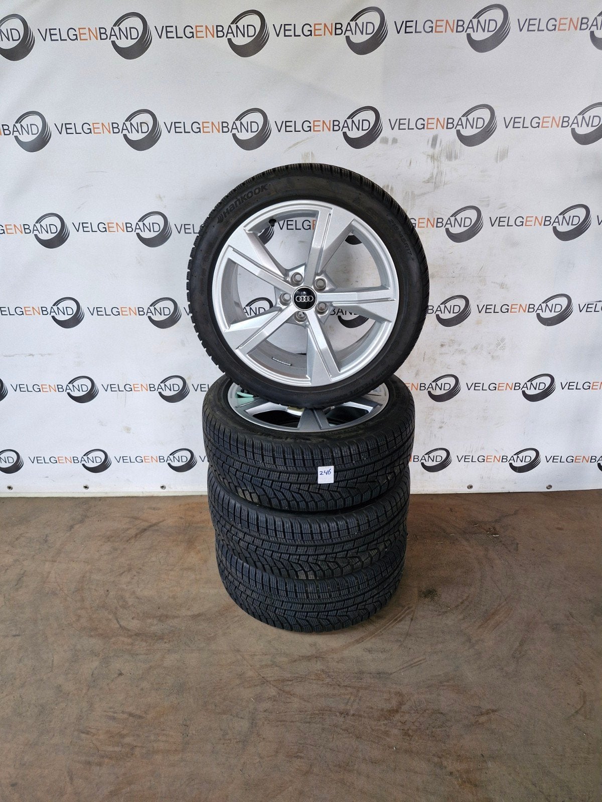 Winterset Audi A1 215 45 17 5x100 57,1 polo winterbanden, Auto-onderdelen, Banden en Velgen, Audi, ., Banden en Velgen, 17 inch