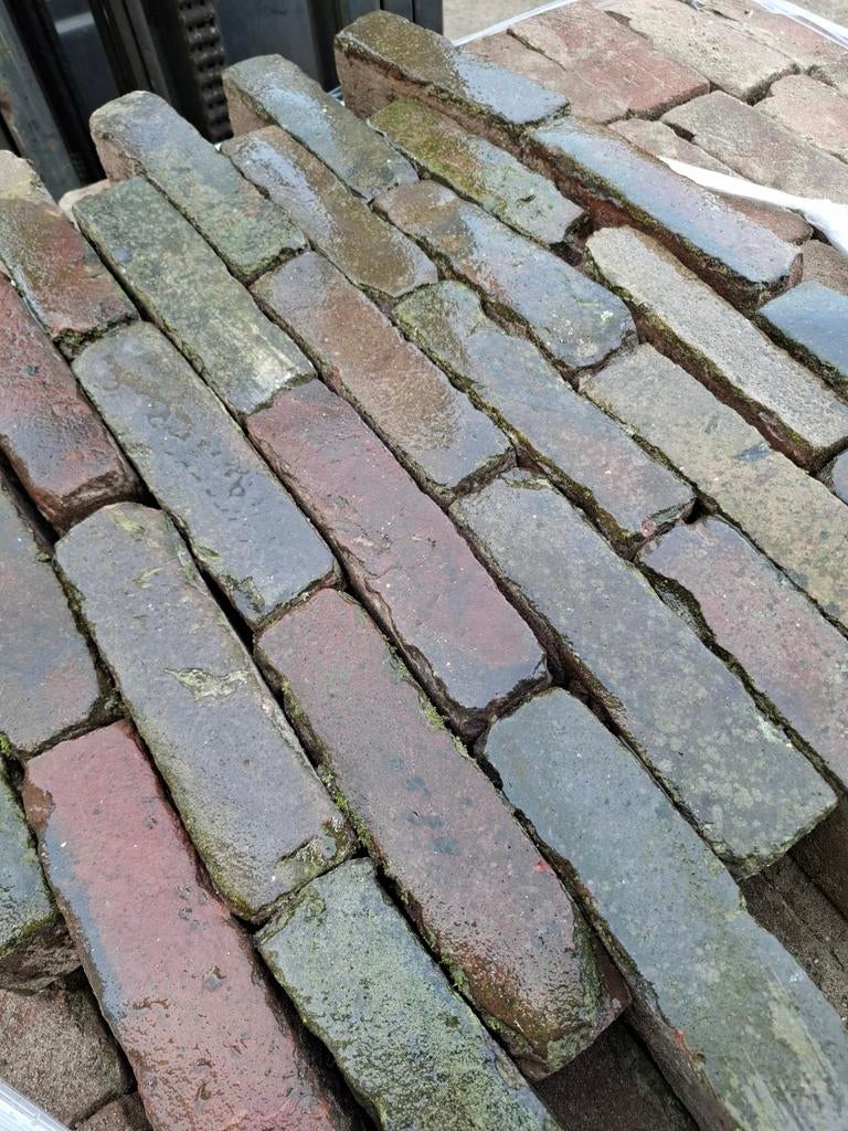 Oude gebakken waaltjes op pallets 22m2, Ophalen, Gebruikt, Keramiek, Klinkers