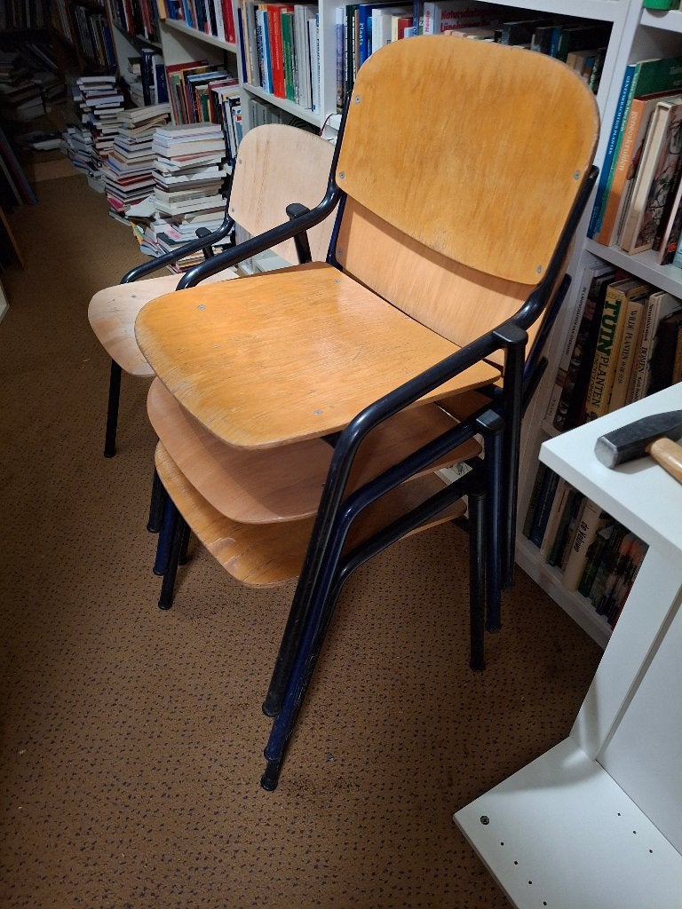 schoolstoel, Huis en Inrichting, Stoelen, Ophalen, Gebruikt, Overige kleuren, Drie