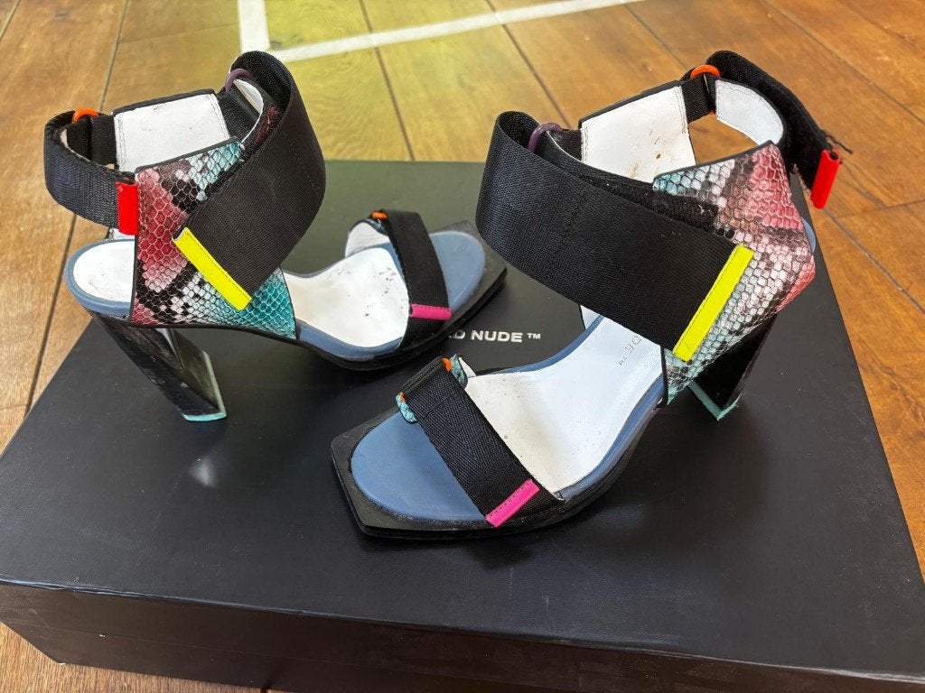 United Nude Sandals EU38 - almost NEW, Overige kleuren, Ophalen of Verzenden, Zo goed als nieuw, Schoenen met lage hakken
