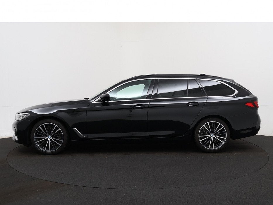 Foto 25 van BMW 5 Serie Touring 520i High Executive | Pano | Leder | 04-