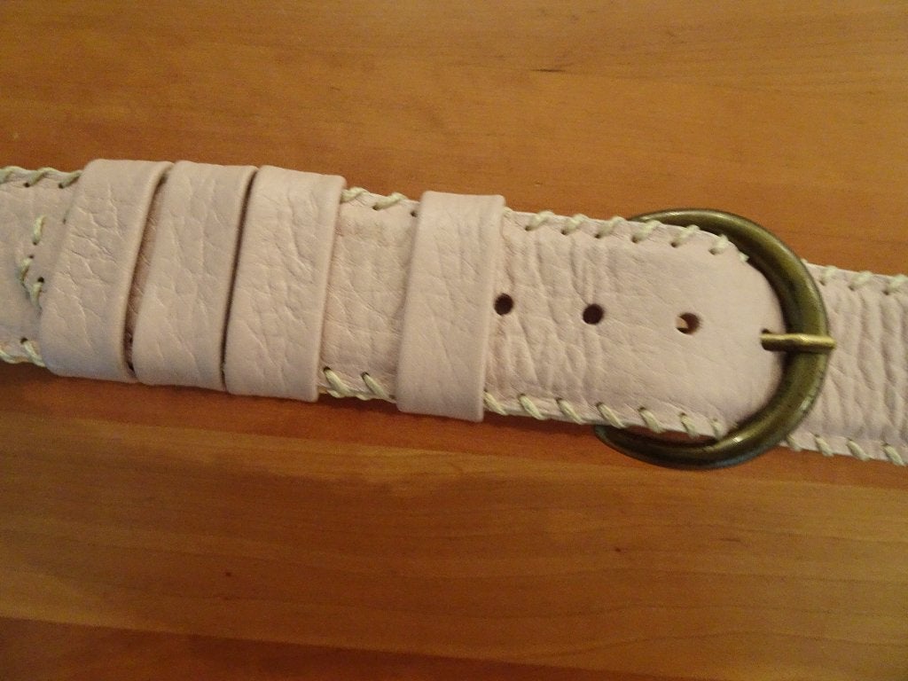Roze leren gestikte riem, Kleding | Dames, 3 tot 5 cm, Verzenden, Echt leder, Nieuw