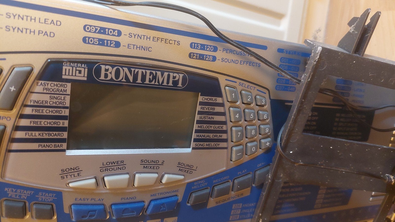 Bontempi Keyboard met 61 toetsen en MIDI-aansluiting, Muziek en Instrumenten, Keyboards, Ophalen